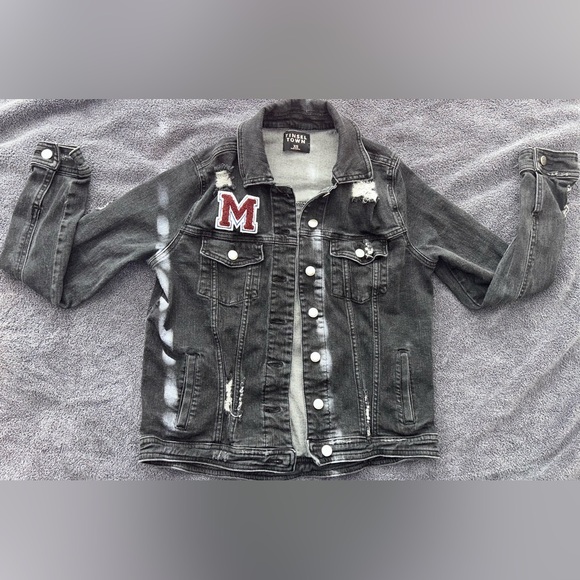 Jean jacket size XS - Picture 2 of 5
